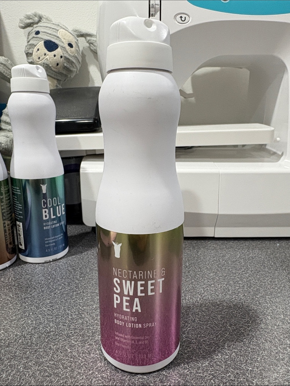 Pink Zebra Hydrating Body Lotion Spray - Nectarine & Sweet Pea